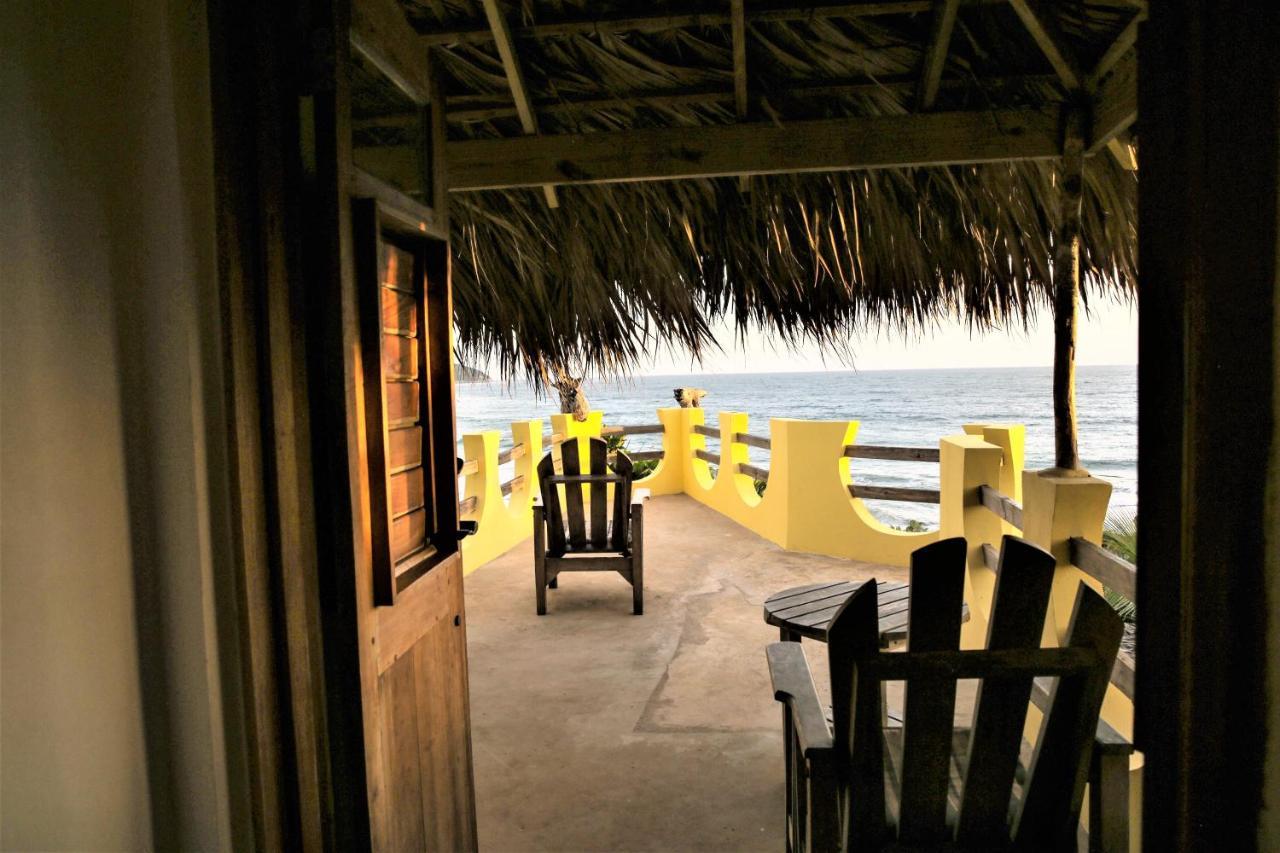 Kudehya Guesthouse Treasure Beach Exterior foto